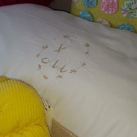 Afrodite Suites Deluxe อากรอโปลี ภายนอก รูปภาพ